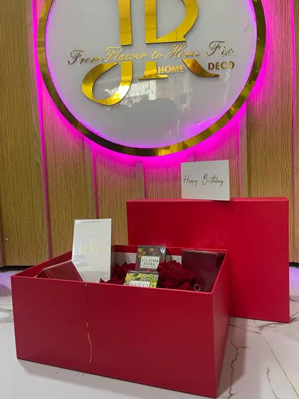 Bouquets et cadeaux d'anniversaire à Tetouan 14