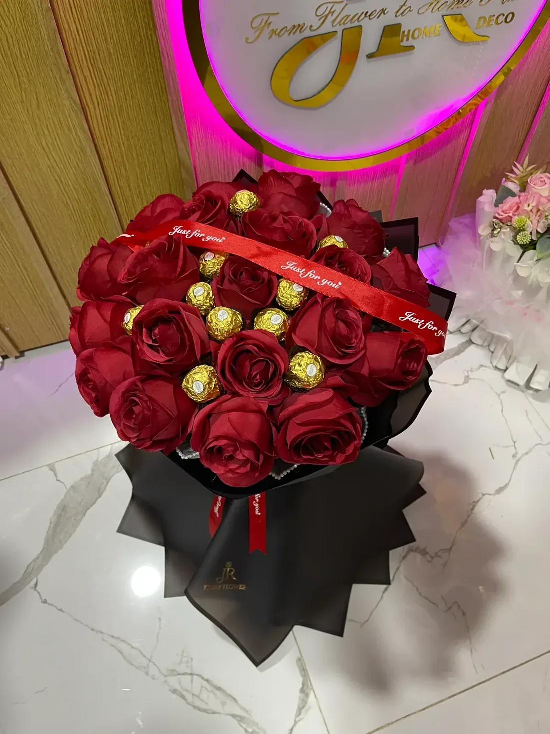 bouquet roses rouges Tétouan