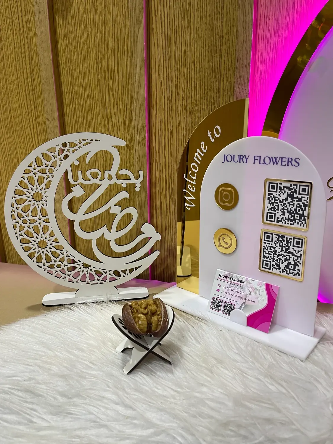 Eid Mubarak crescent by Joury Flowers